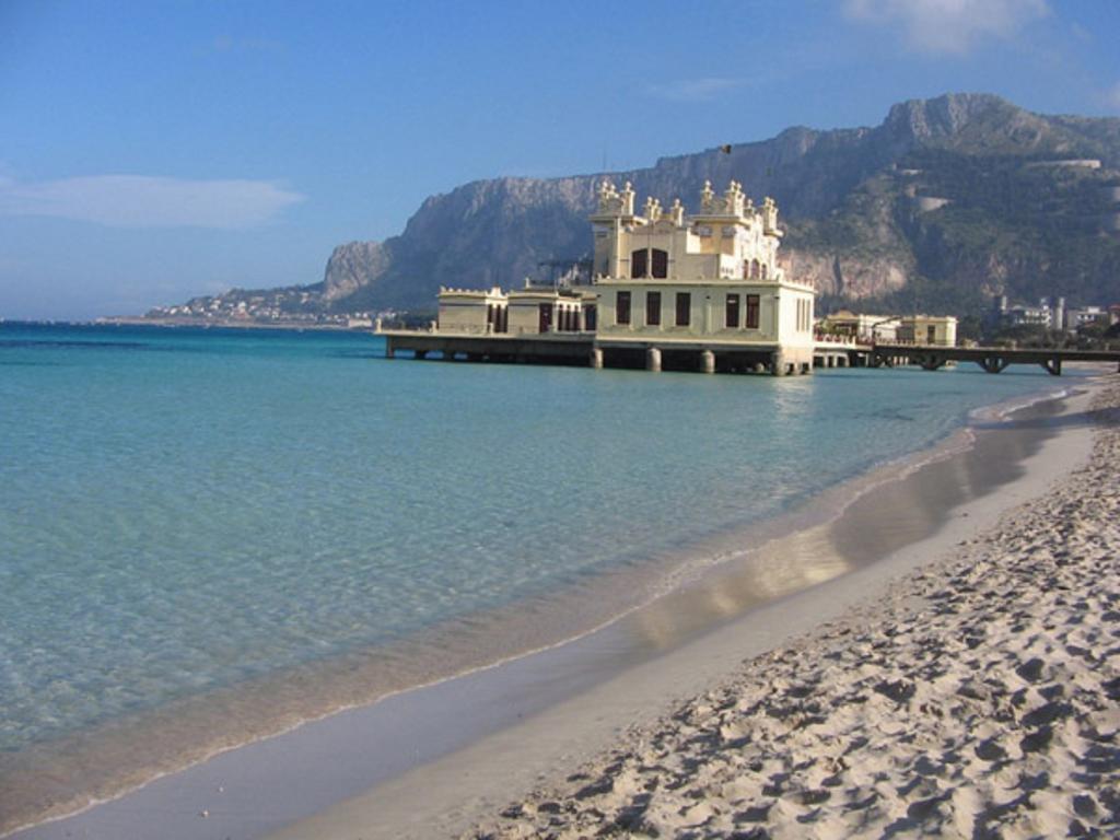 Casa Lunastella Locazione Turistica Mondello Exterior foto
